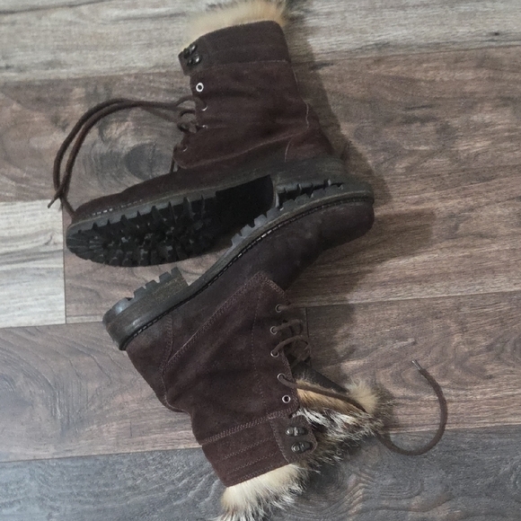 Bally Men\'s Brown Leather Boots with Fur Trim main image 12